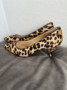 Gianni Bini Leopard Print Fur Pumps Pointed Toe Heels